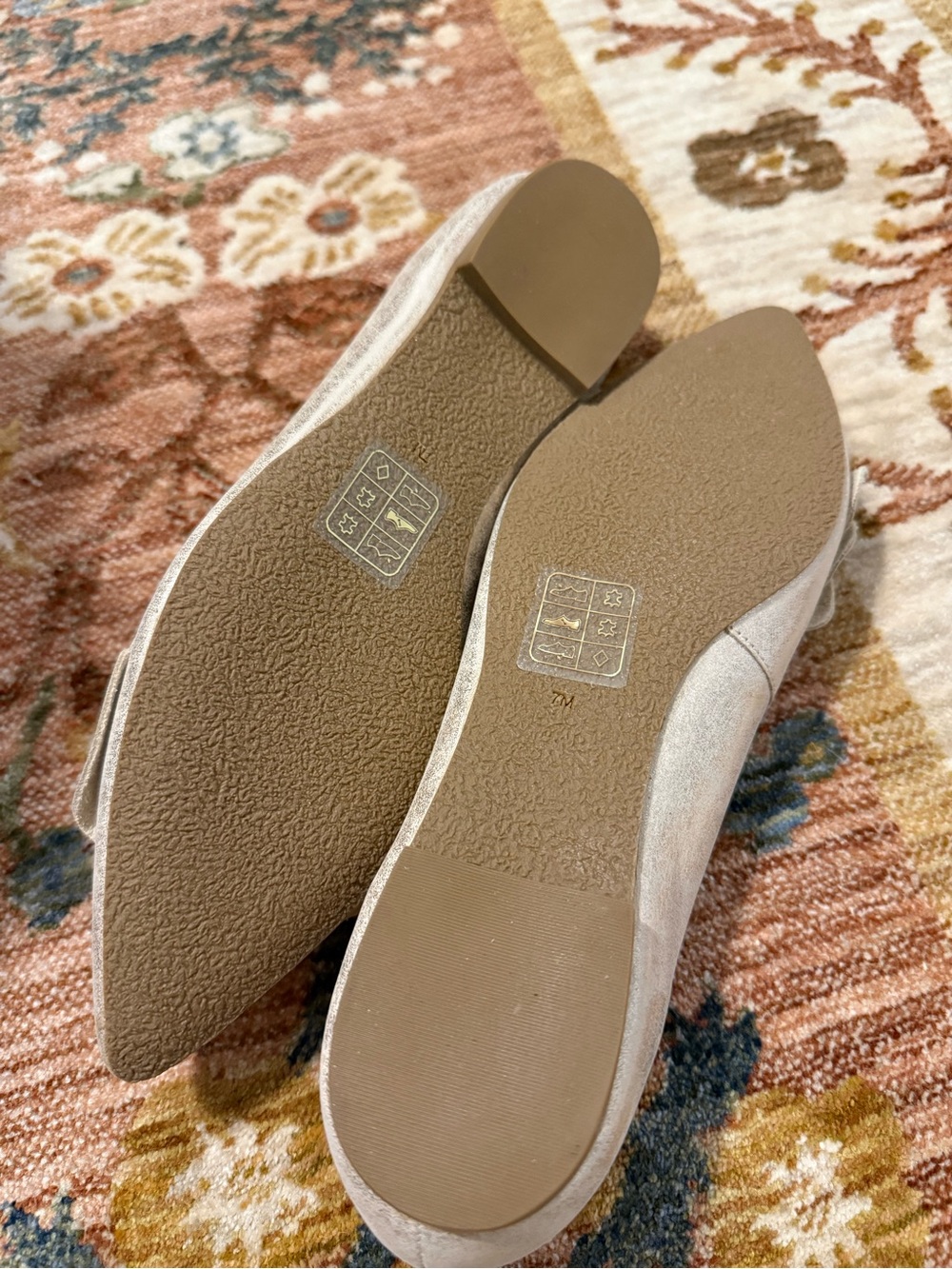 Jack Rogers Flats - Picture 2 of 4